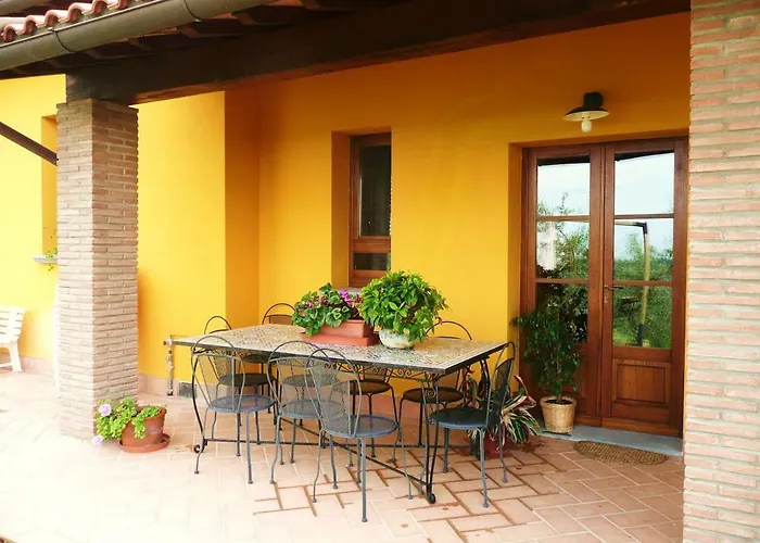 In Campagna Costa Al Bagno בית נופש מונטופולי אין ואל ד'ארנו